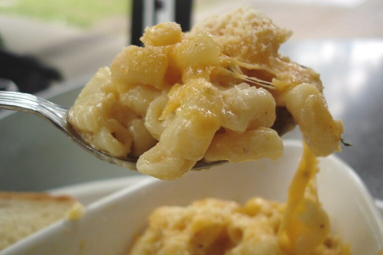 Macaroni_and_Cheese CUISINE NETWORK