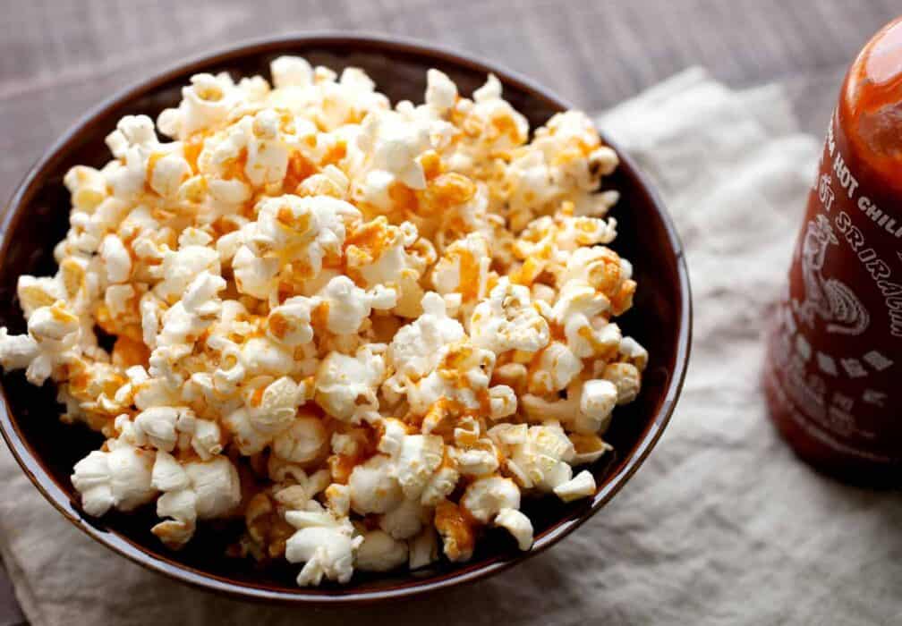 5asbrown-butter-sriracha-popcorn-1008x700