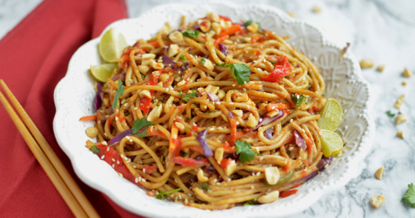 AFS10-minute-spicy-thai-noodles