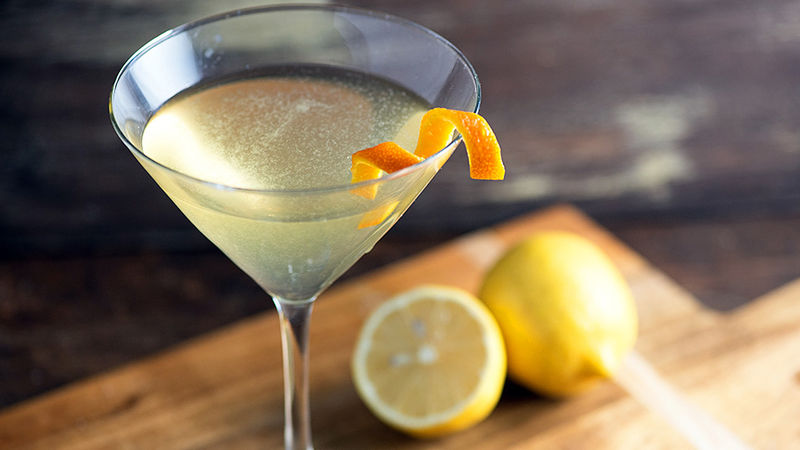 Corpse Reviver #2 - Vintage Gin and Lillet Revival