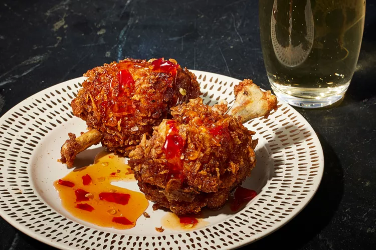 Cornflake-Crusted-Oven-Fried-Chicken-Drummettes-FT-RECIPE1223-99b43e0ae35c4109aafbb994a40d2661