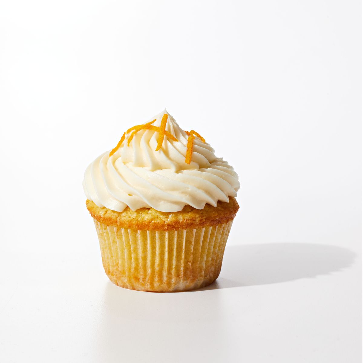 ricotta-orange-cupcakes-with-buttercream-frosting-64d13677115a6